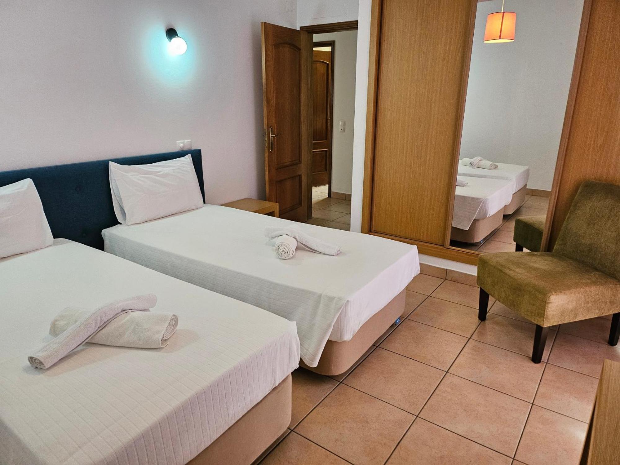 Vila Das Petalas By Atlantichotels Portimão Exterior photo